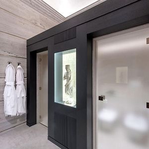 Signature Suite Annex